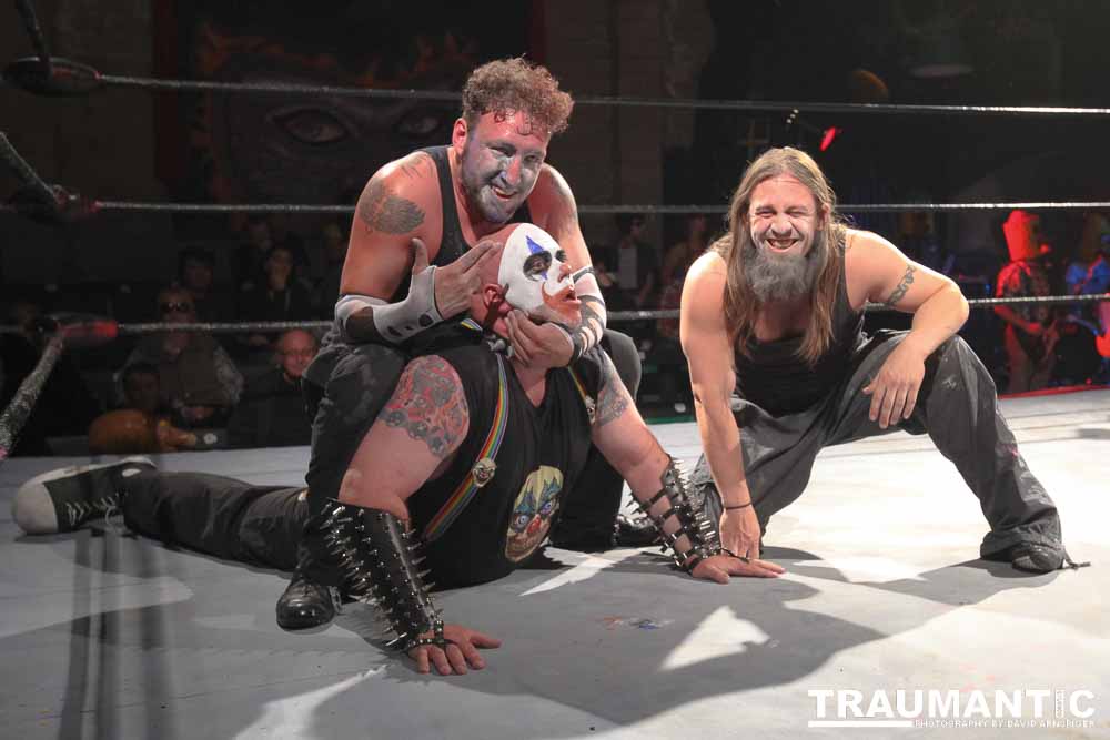 The Cinco de Mayo Freakshow Wrestling event at Knokz Pro Arena in Sun Valley, CA.  Featuring Sinn Bodhi, Scorch the Clown, Rock Riddle, Staysha Randall, Leroy Patterson, Amanda and many others.