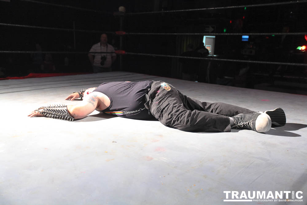 The Cinco de Mayo Freakshow Wrestling event at Knokz Pro Arena in Sun Valley, CA.  Featuring Sinn Bodhi, Scorch the Clown, Rock Riddle, Staysha Randall, Leroy Patterson, Amanda and many others.