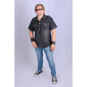 I was commissioned by Jenna to shoot band images and a possible cover image for their upcoming Pretty In Plastic album.