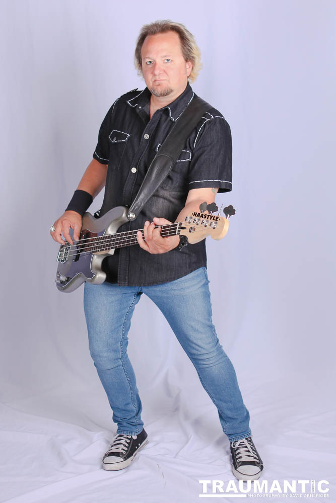 I was commissioned by Jenna to shoot band images and a possible cover image for their upcoming Pretty In Plastic album.