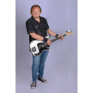 I was commissioned by Jenna to shoot band images and a possible cover image for their upcoming Pretty In Plastic album.