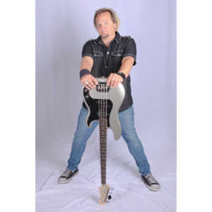 I was commissioned by Jenna to shoot band images and a possible cover image for their upcoming Pretty In Plastic album.