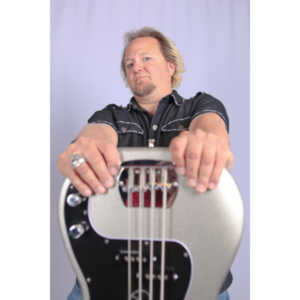 I was commissioned by Jenna to shoot band images and a possible cover image for their upcoming Pretty In Plastic album.