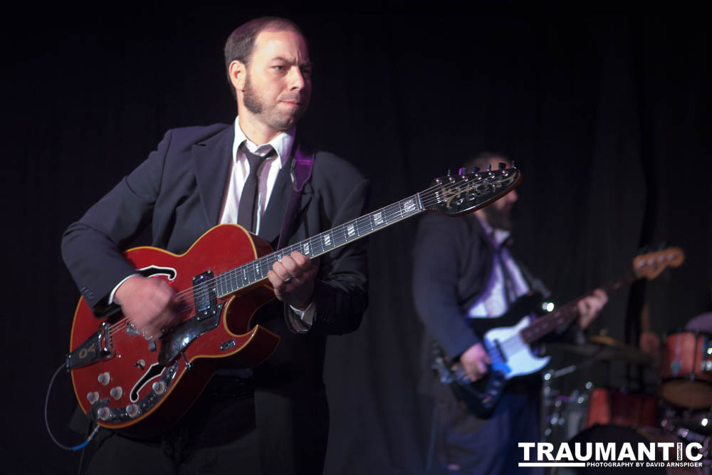 The 21st Balloon Master show at the Onyx Theatre in Las Vegas, NV on 4/27/2013.