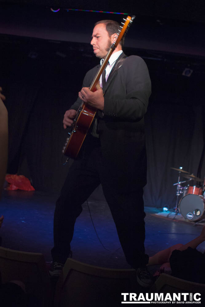 The 21st Balloon Master show at the Onyx Theatre in Las Vegas, NV on 4/27/2013.