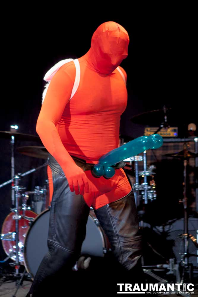 The 21st Balloon Master show at the Onyx Theatre in Las Vegas, NV on 4/27/2013.