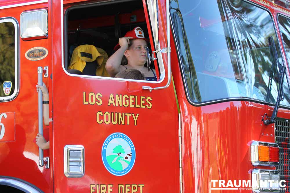 20131020-StepOutCandids-1037