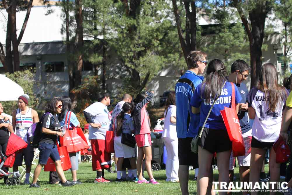 20131020-StepOutCandids-1038