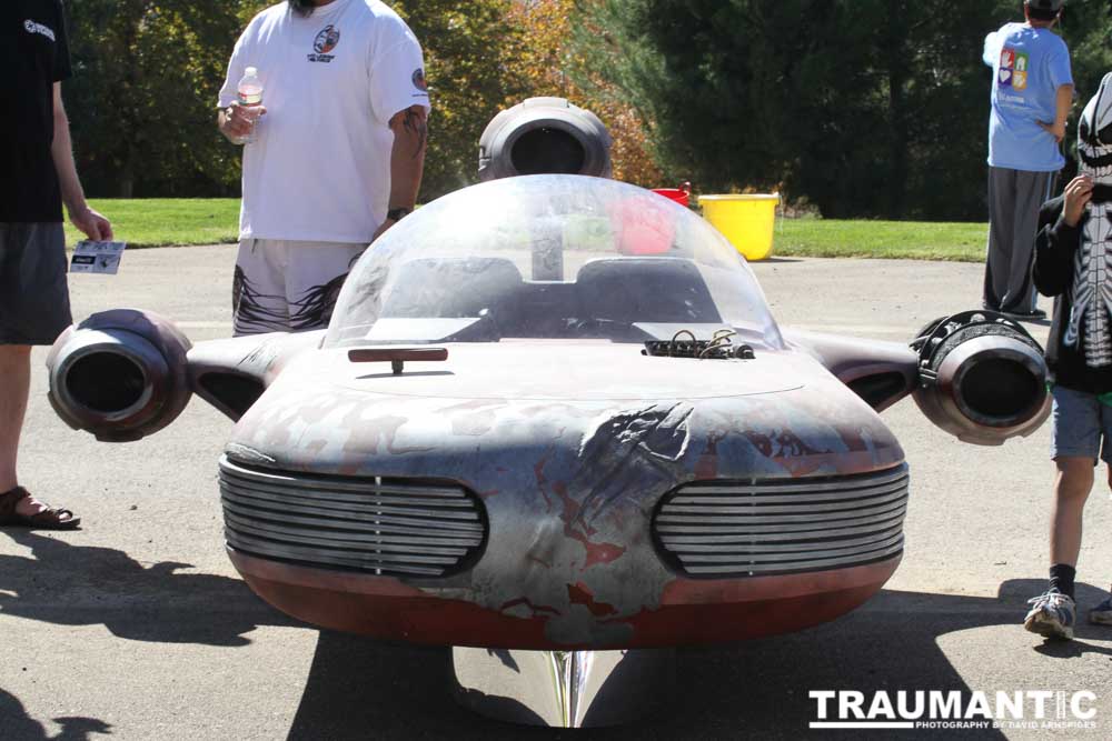 20131020-StepOutCandids-1043