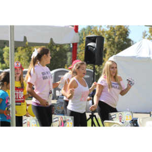 20131020-StepOutCandids-1051