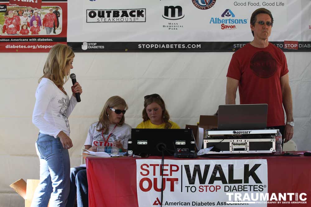 20131020-StepOutCandids-1063