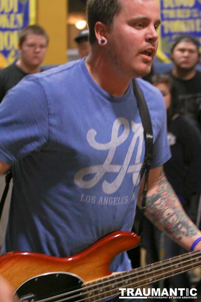 Candid images from the memorial service for Ethan Theriault held on 02/28/2014.