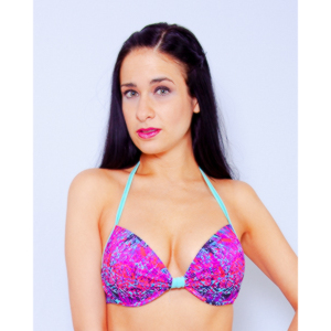 A bikini shoot for Kate to use in self promotion.