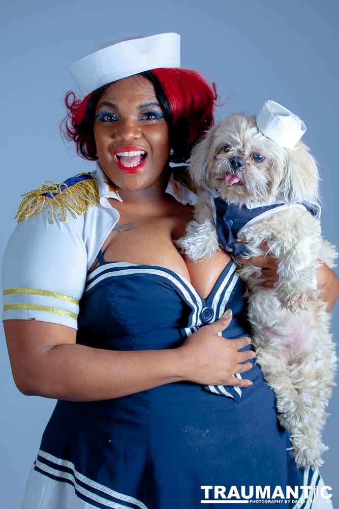 Penni wanted some cute shots of her and her dog Thor.  We got 'em.