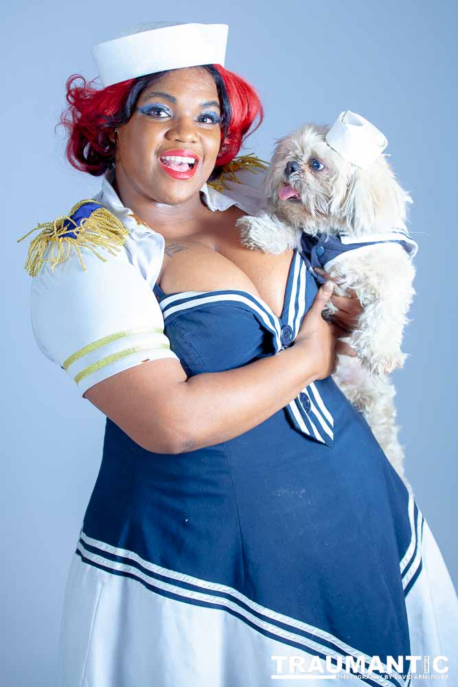 Penni wanted some cute shots of her and her dog Thor.  We got 'em.