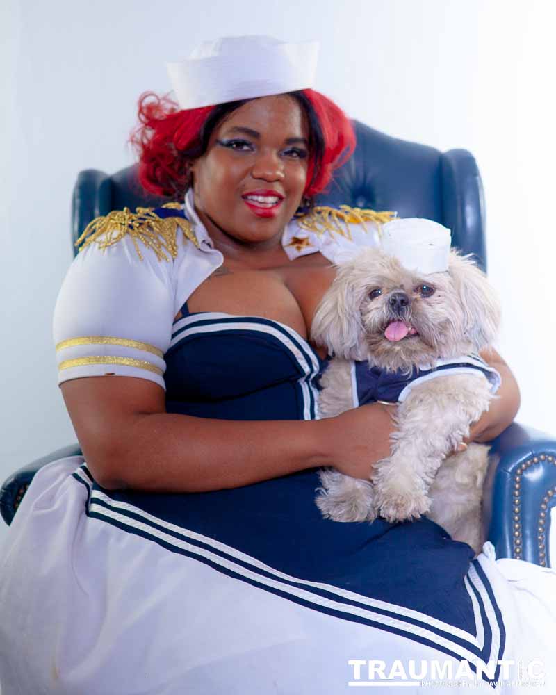 Penni wanted some cute shots of her and her dog Thor.  We got 'em.