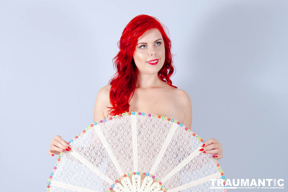 A fun little shoot with the beautiful Ella Risque.