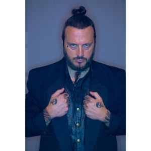 A fun promo shoot for Sinn Bodhi.