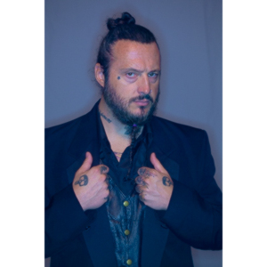 A fun promo shoot for Sinn Bodhi.