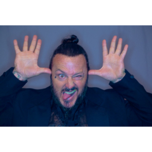 A fun promo shoot for Sinn Bodhi.