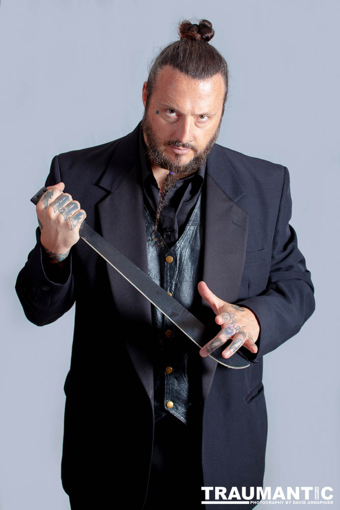 A fun promo shoot for Sinn Bodhi.