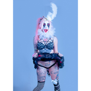 A fun promo shoot for Sinn Bodhi.