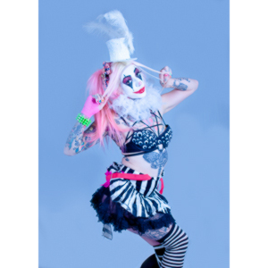 A fun promo shoot for Sinn Bodhi.