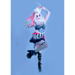 A fun promo shoot for Sinn Bodhi.