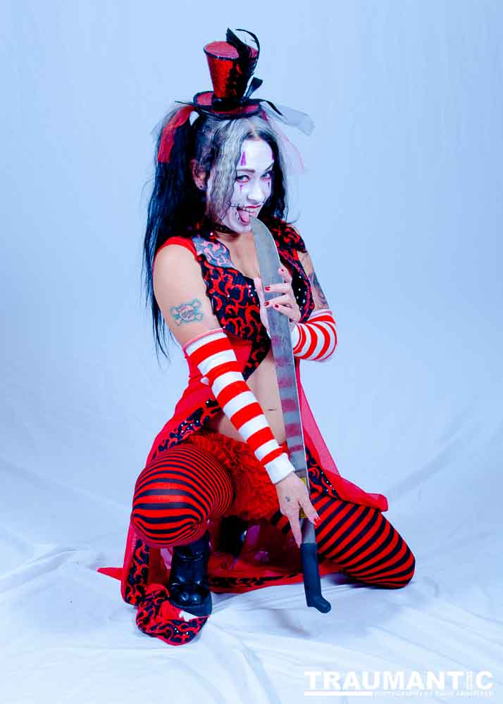 A fun promo shoot for Sinn Bodhi.