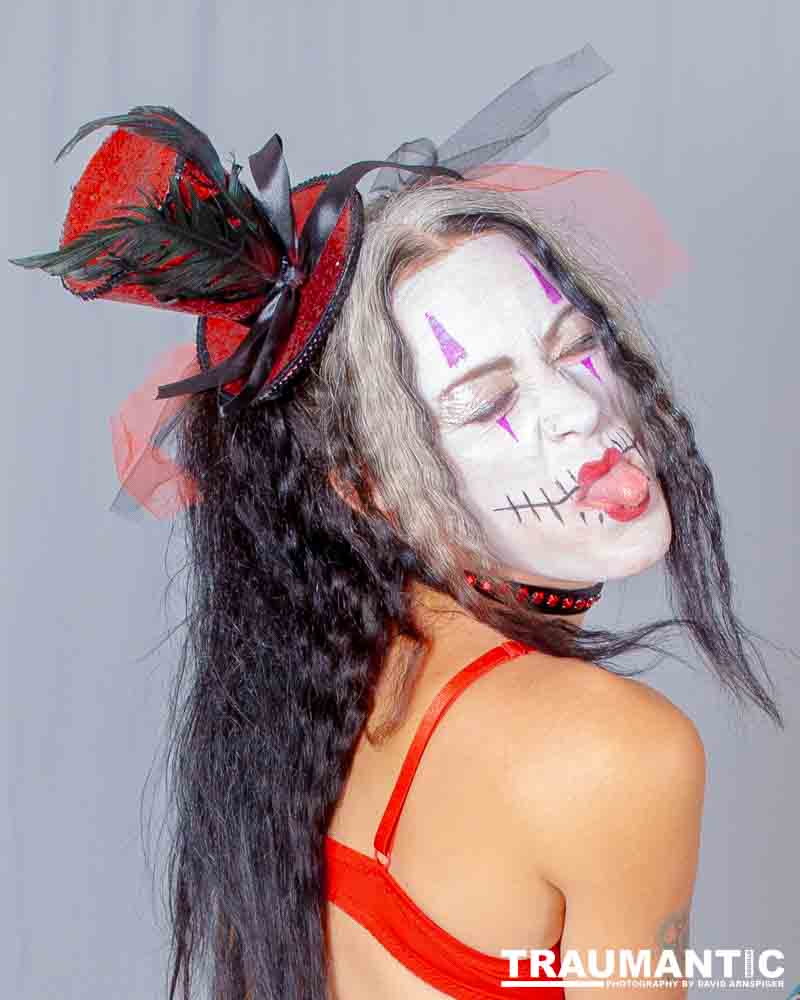 A fun promo shoot for Sinn Bodhi.