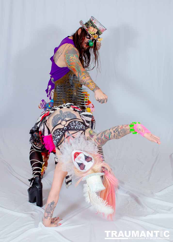 A fun promo shoot for Sinn Bodhi.