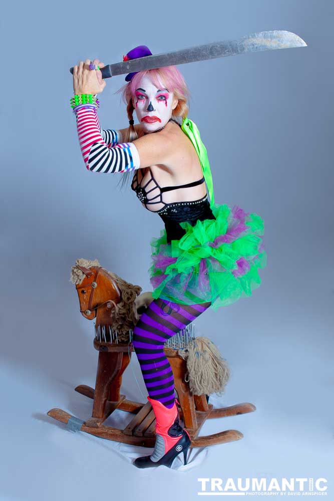 A fun promo shoot for Sinn Bodhi.