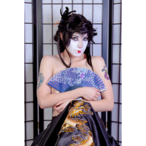 Rebecca had an idea for some Geisha style makeup.  Here's the result.