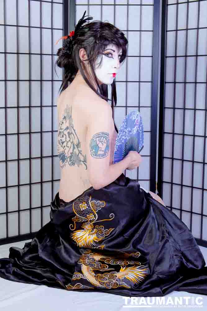 Rebecca had an idea for some Geisha style makeup.  Here's the result.