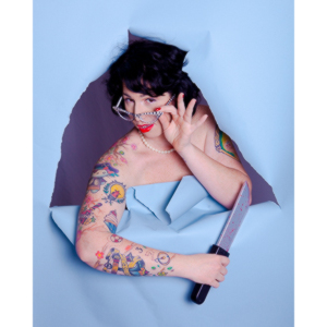 I had a couple of ideas I wanted to play with, Doll obliged.