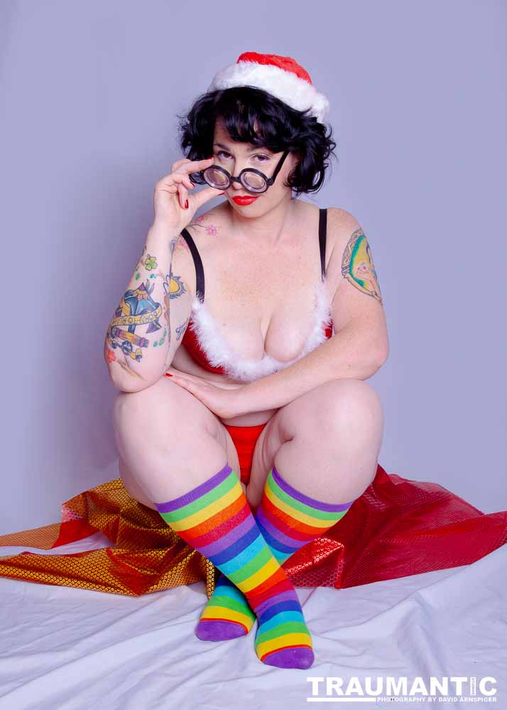 I had a couple of ideas I wanted to play with, Doll obliged.