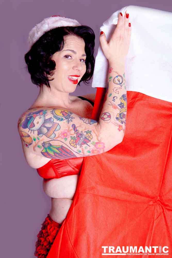 I had a couple of ideas I wanted to play with, Doll obliged.