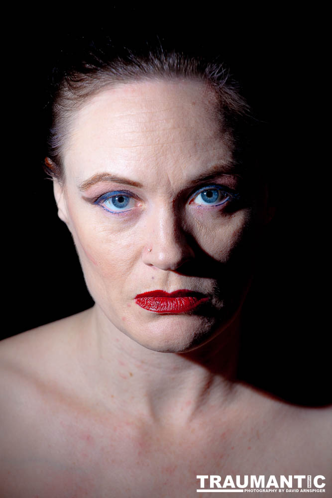 Shawan Na is a lovely person and a fun model to work with.