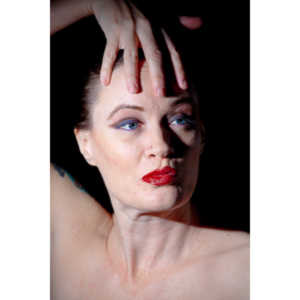 Shawan Na is a lovely person and a fun model to work with.