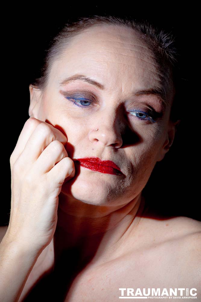 Shawan Na is a lovely person and a fun model to work with.