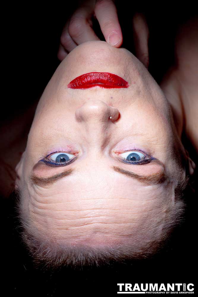 Shawan Na is a lovely person and a fun model to work with.