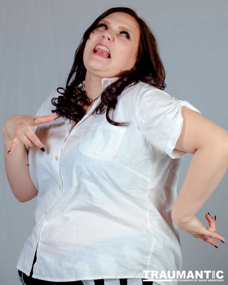 Diana (aka Smitten By Kitten) took an available session and came over with some  Cosplay options.  We had a great time and got some terrific shots.