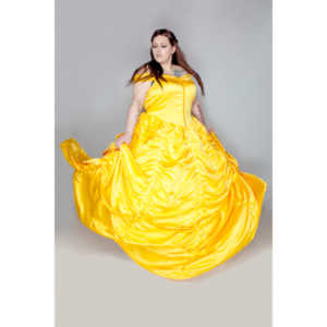 Diana (aka Smitten By Kitten) took an available session and came over with some  Cosplay options.  We had a great time and got some terrific shots.