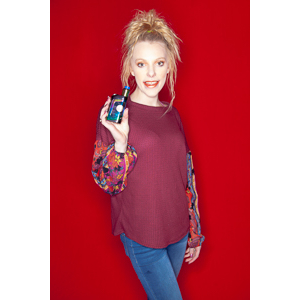 Austin asked if she and Mary could come over with their friend Kat and do a quick shoot with a Vaping theme.  Here's what we were able to do on short notice.