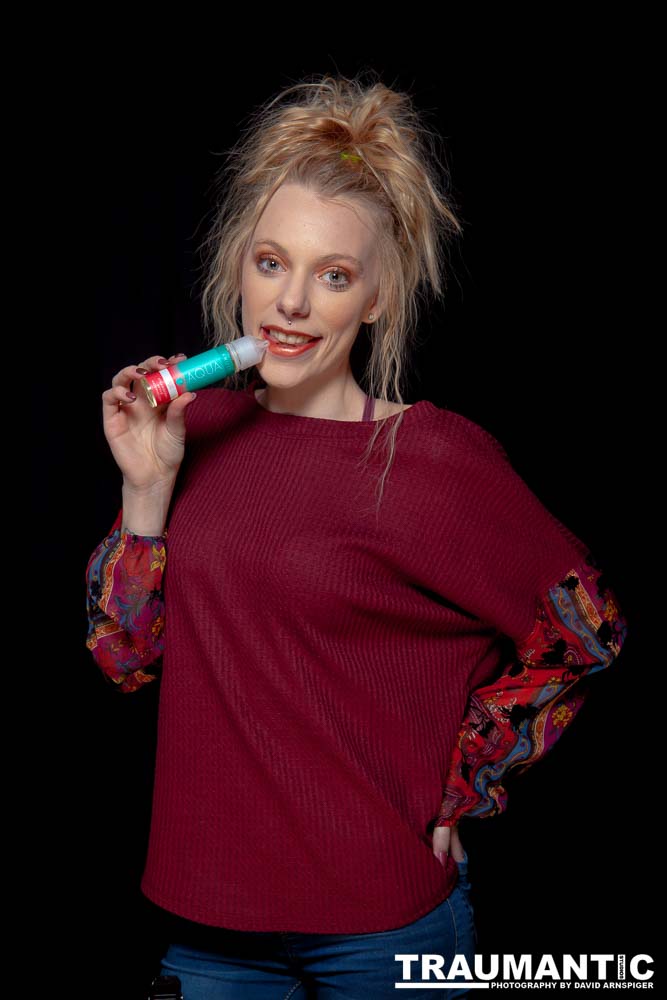 Austin asked if she and Mary could come over with their friend Kat and do a quick shoot with a Vaping theme.  Here's what we were able to do on short notice.