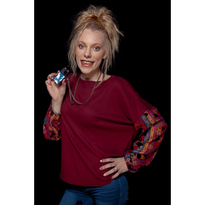 Austin asked if she and Mary could come over with their friend Kat and do a quick shoot with a Vaping theme.  Here's what we were able to do on short notice.