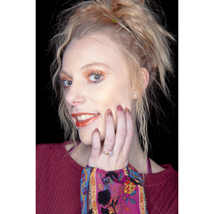 Austin asked if she and Mary could come over with their friend Kat and do a quick shoot with a Vaping theme.  Here's what we were able to do on short notice.