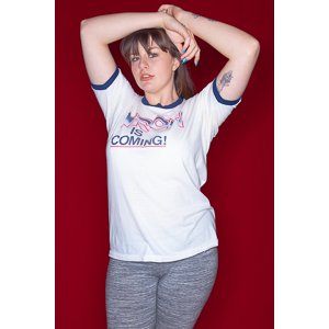 Austin asked if she and Mary could come over with their friend Kat and do a quick shoot with a Vaping theme.  Here's what we were able to do on short notice.