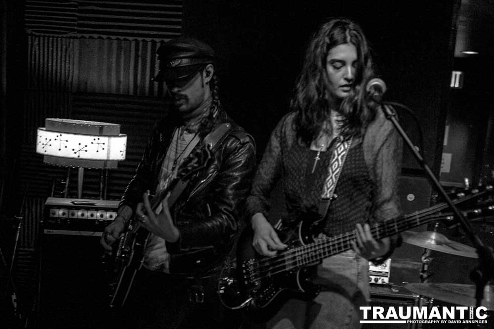 Image should appear here.