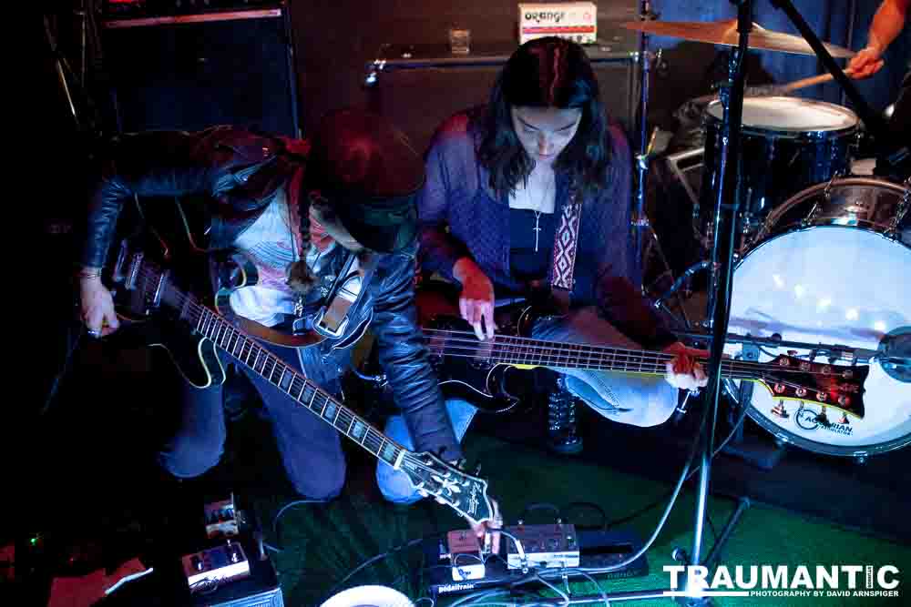 Image should appear here.